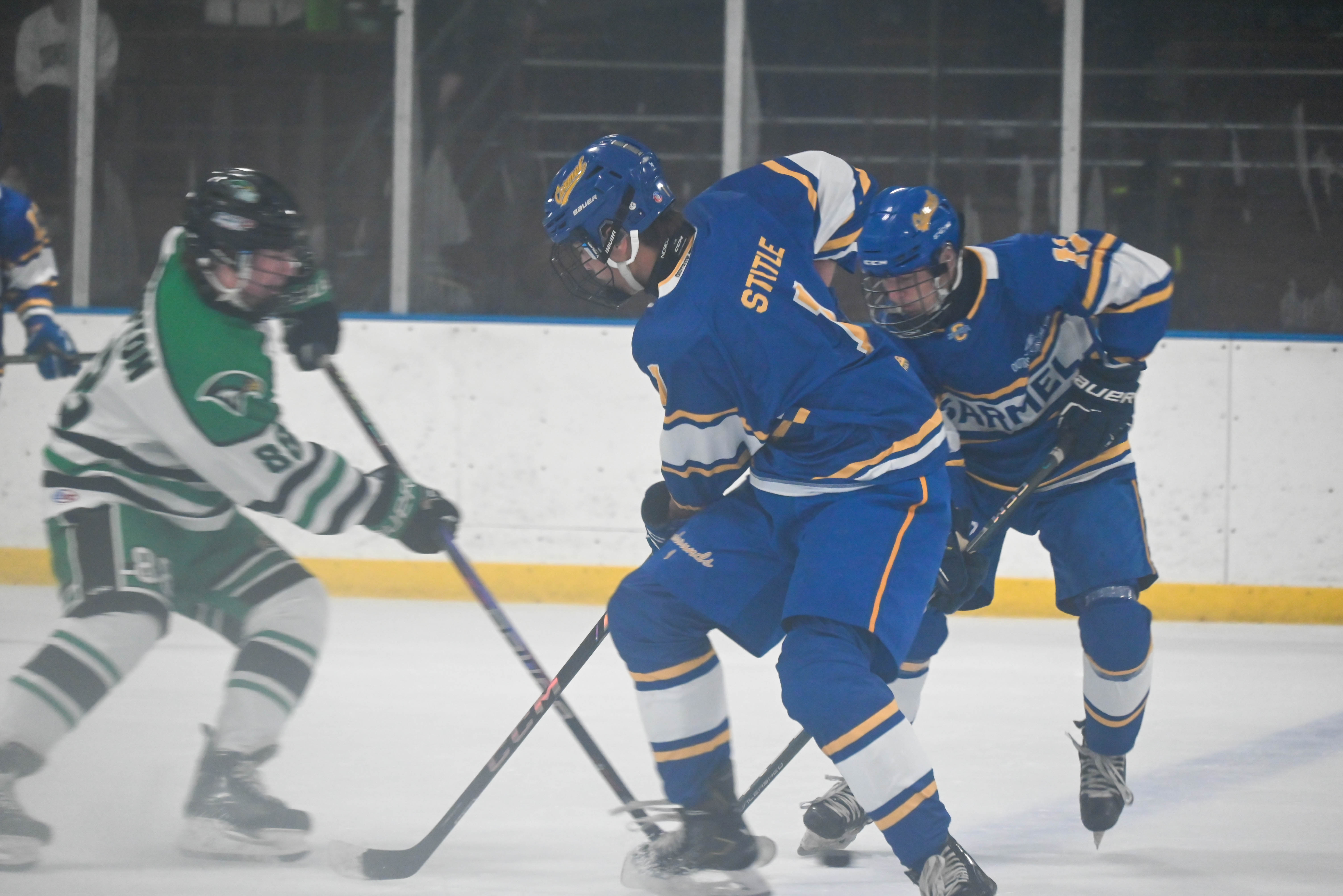 Rinkside: Carmel Gold shuts out Zionsville 6-0